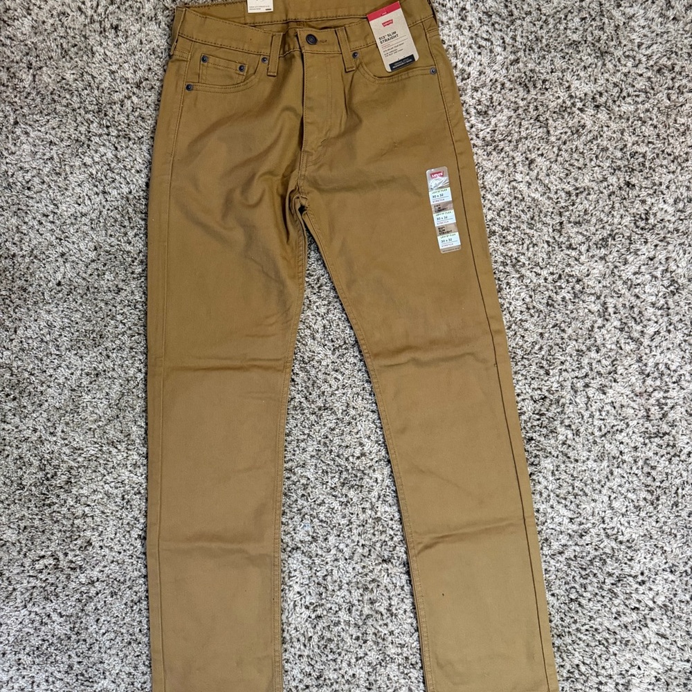 Levi's Slim Straight Jeans in Tan